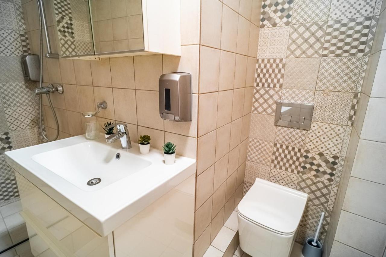 Bucharest Old City - Studio Near Calea Victoriei Екстериор снимка